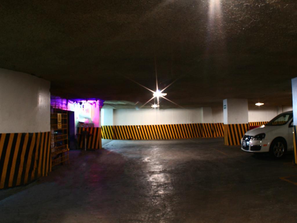Hotel Plaza Madrid メキシコシティ エクステリア 写真