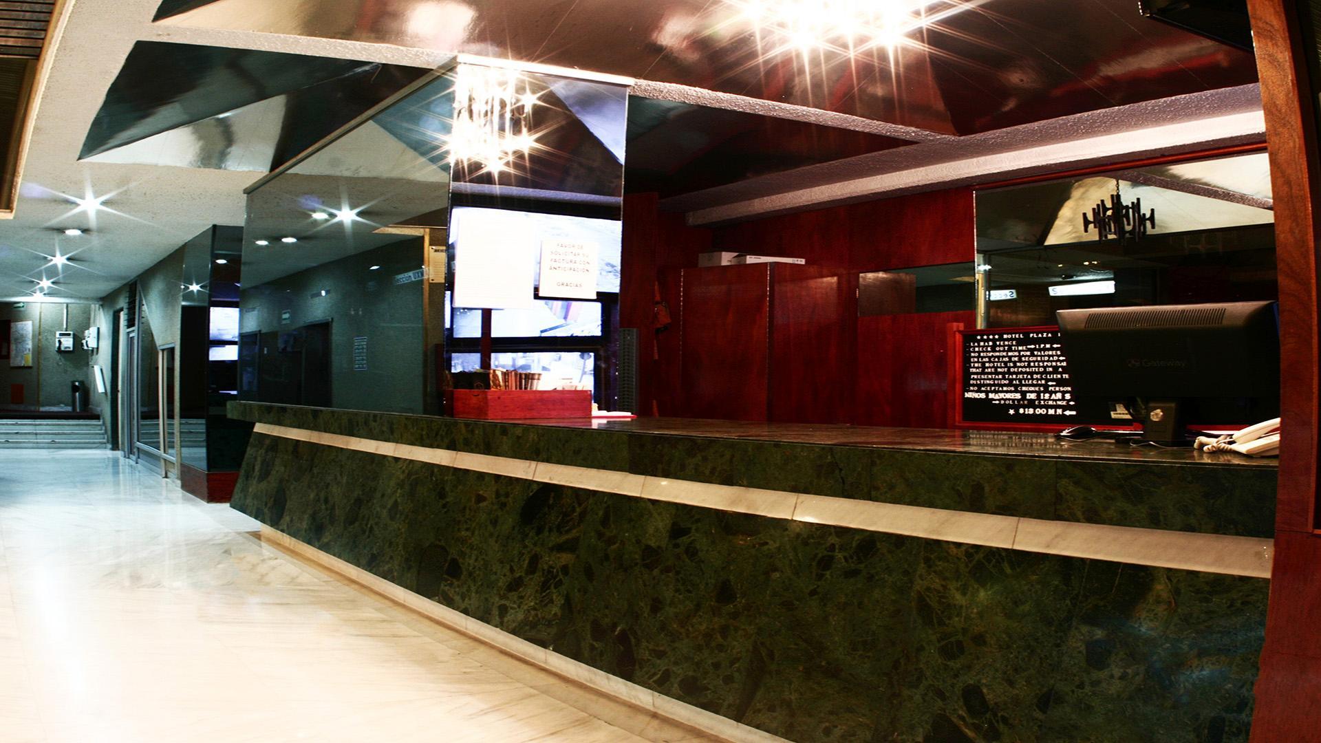 Hotel Plaza Madrid メキシコシティ エクステリア 写真