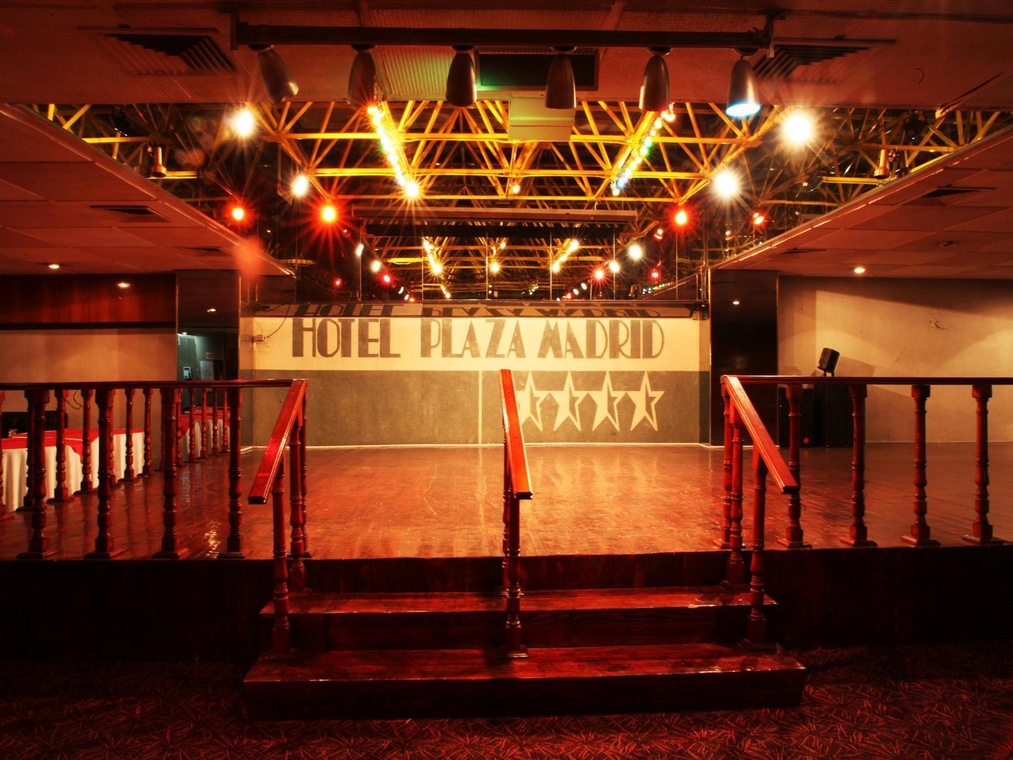 Hotel Plaza Madrid メキシコシティ エクステリア 写真
