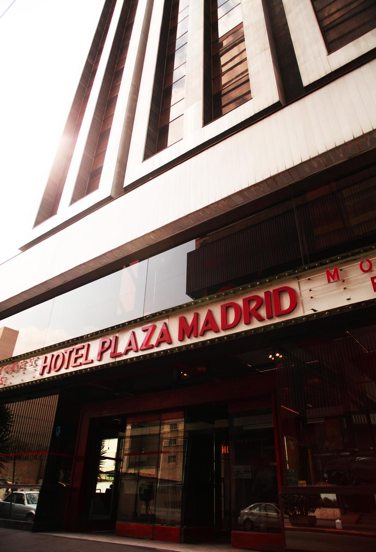 Hotel Plaza Madrid メキシコシティ エクステリア 写真